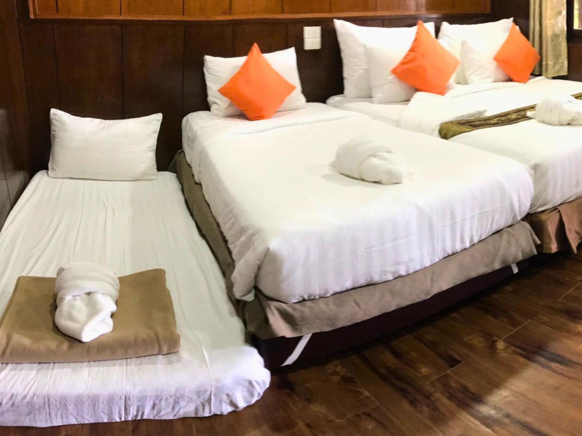 קו ליפה Chareena Hill Beach Resort מראה חיצוני תמונה
