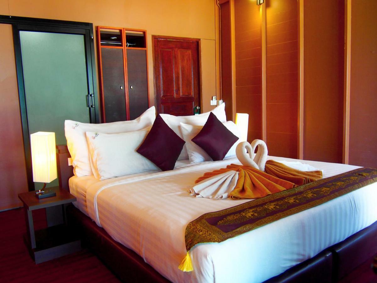 קו ליפה Chareena Hill Beach Resort מראה חיצוני תמונה